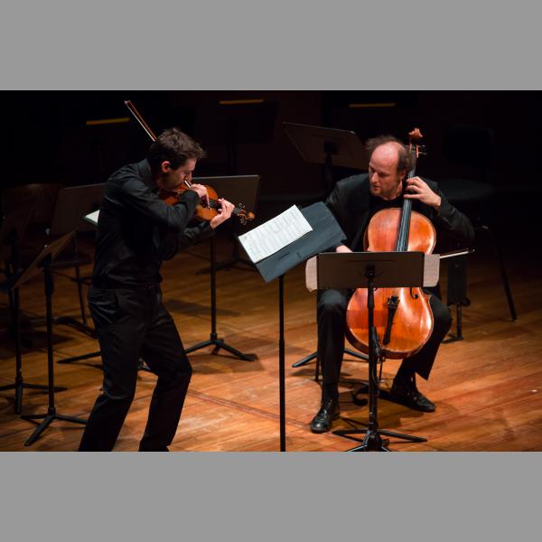 Het Collectief # Duo for Vilin & Cello, E. SCHULHOFF (c) Guy Buys